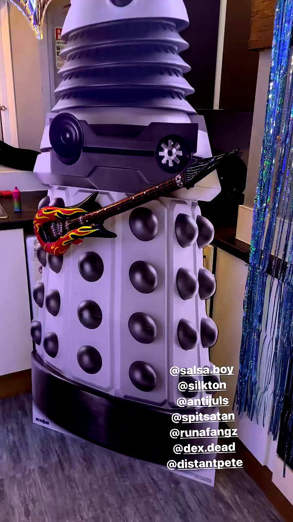 zaperwave archive video preview