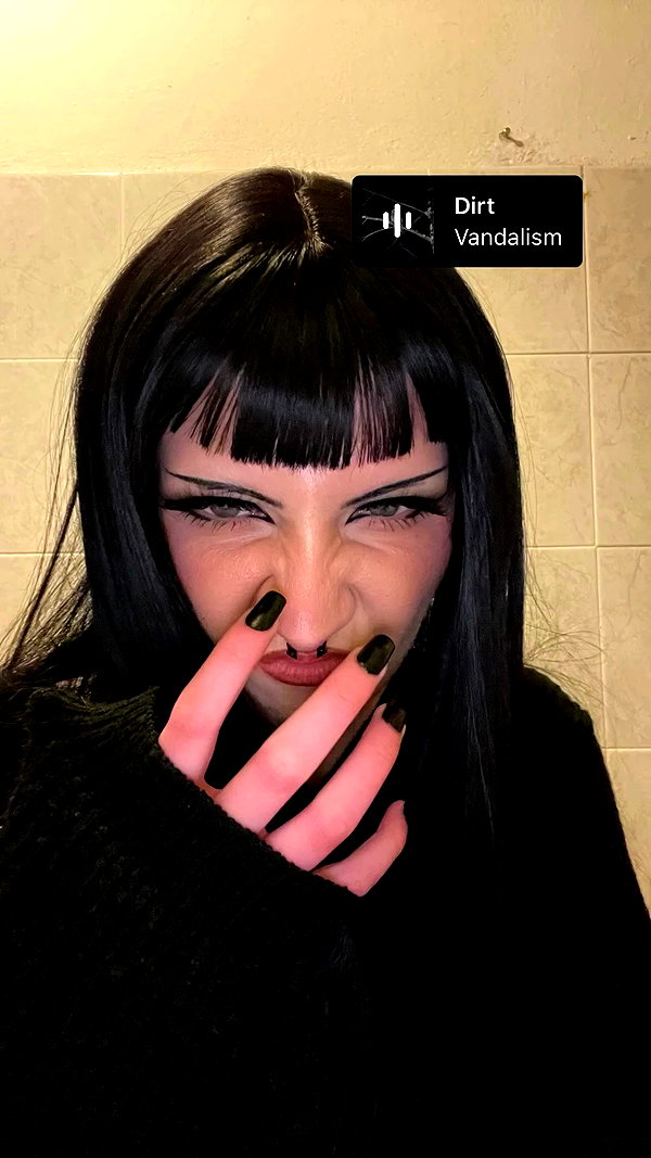 aresshia_san archive video preview
