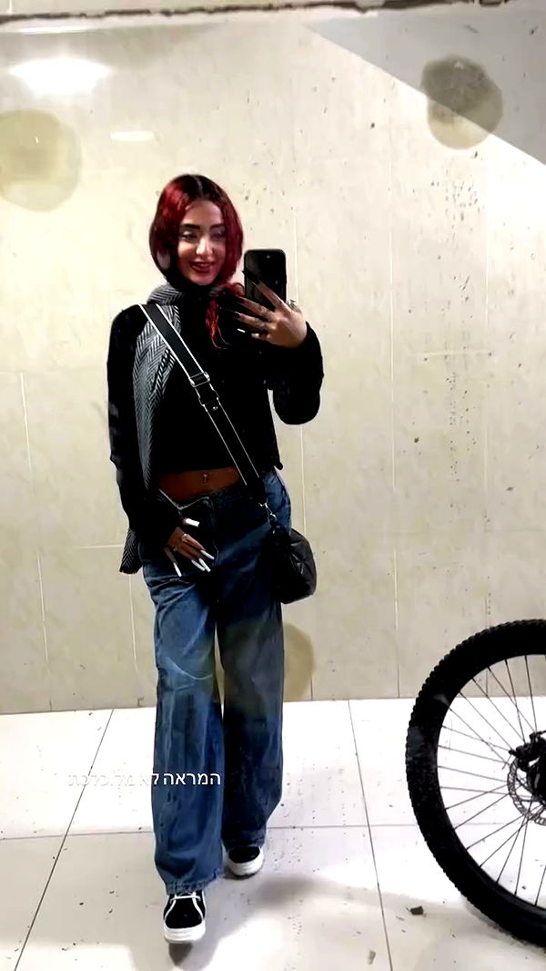 _lil_noa_ archive video preview