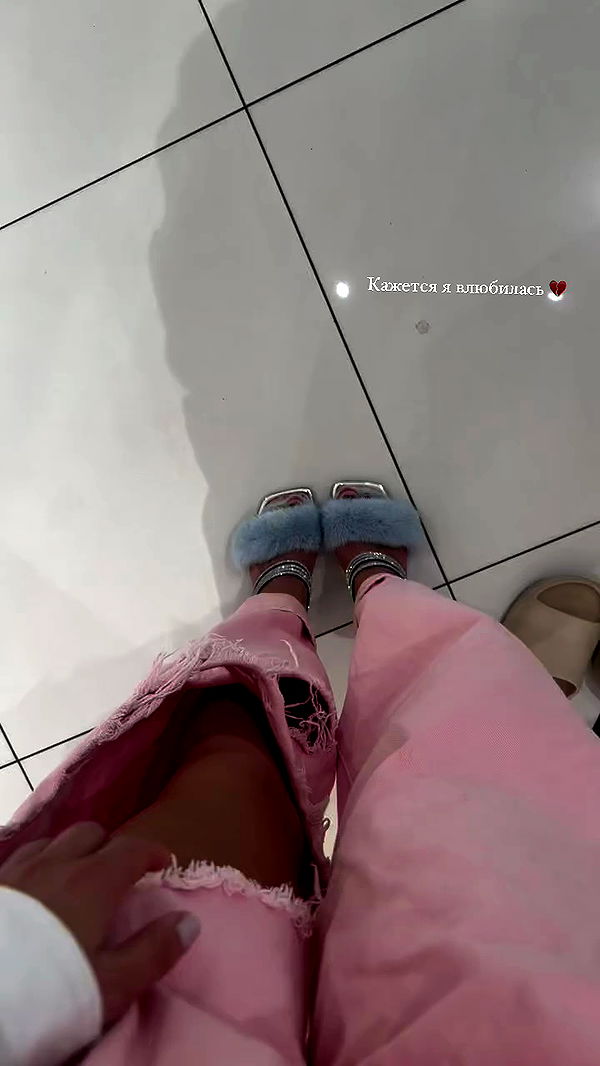 nyityam archive video preview