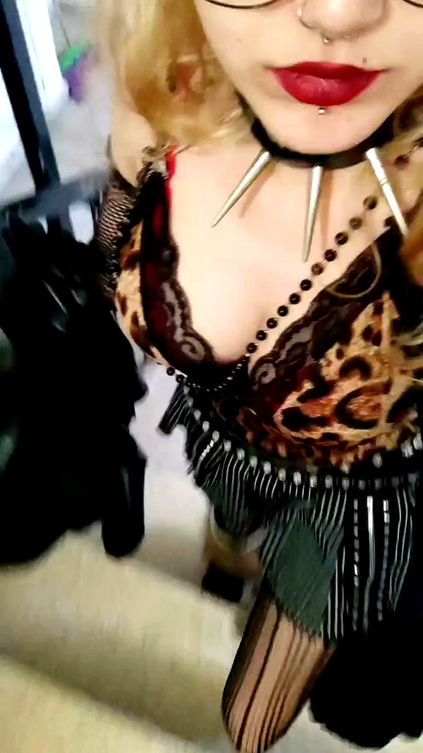 _wayw4rd_ archive video preview