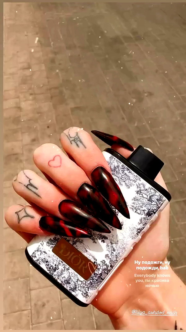 bitch_tattooist_17 archive video preview