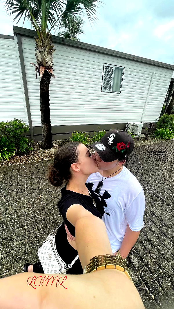 trhannaxhart_ archive video preview