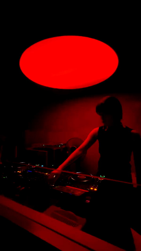 estherryeon archive video preview