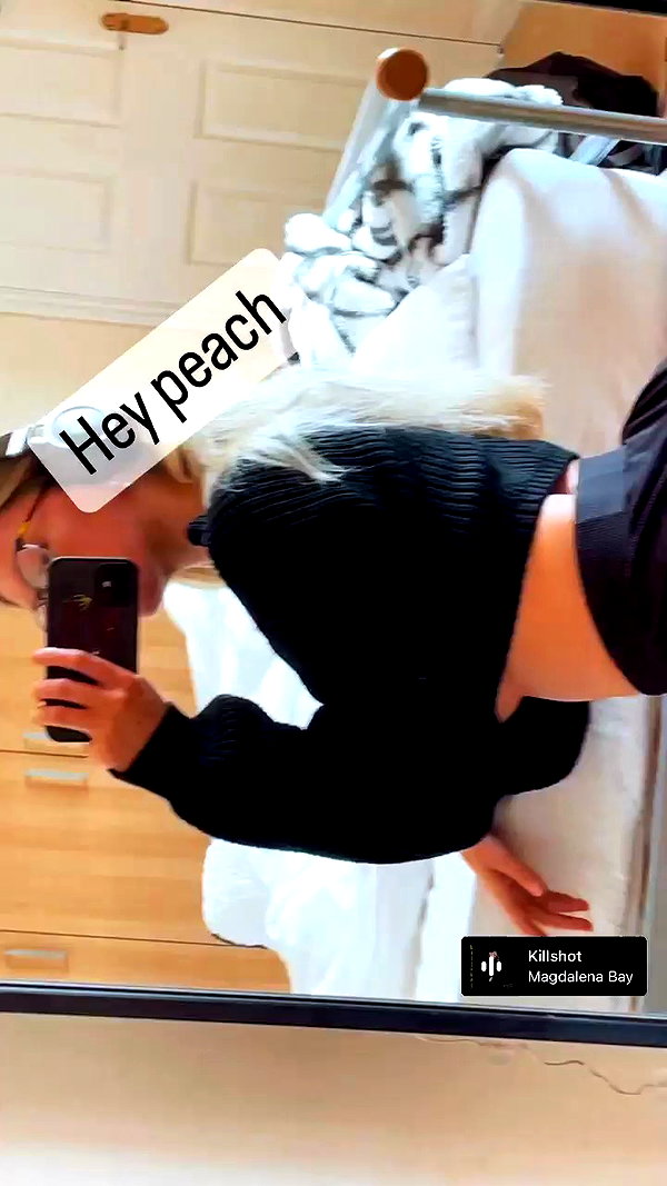 elena_blur archive video preview