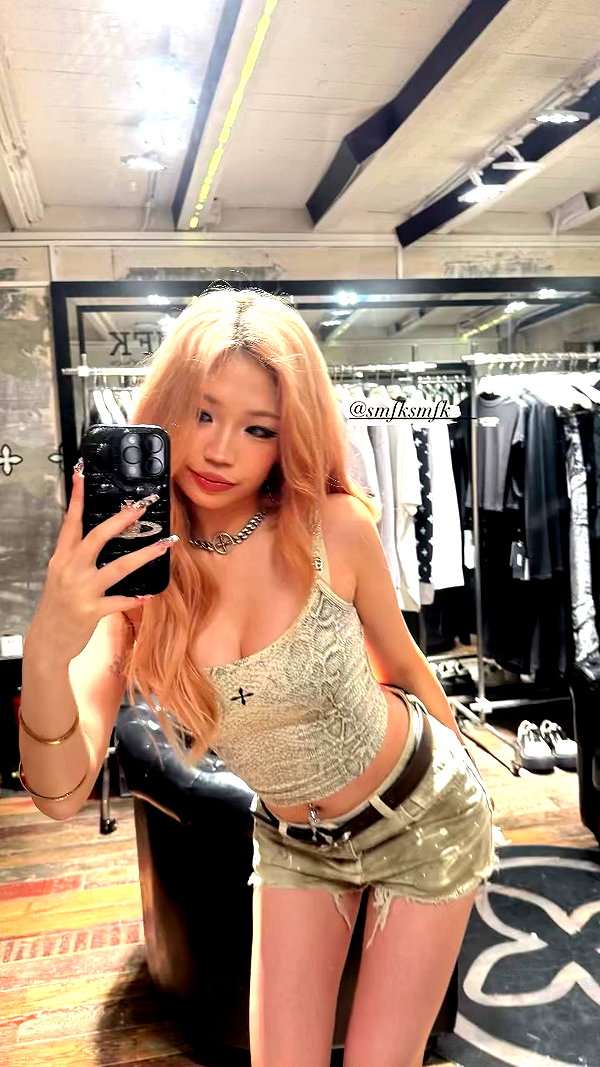 joycee.e archive video preview