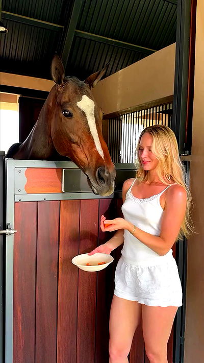 carolinezalog carolinezalog archive video