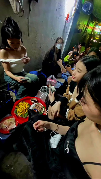 wexii_0612 wexii_0612 archive video