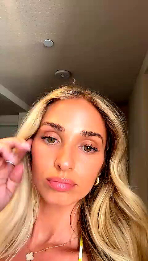 alexaadams30 archive video preview