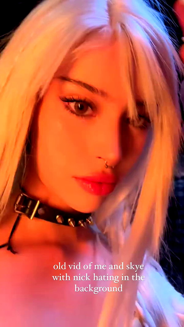ifkissescouldleavecuts archive video preview