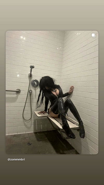 zommmbri zommmbri archive video