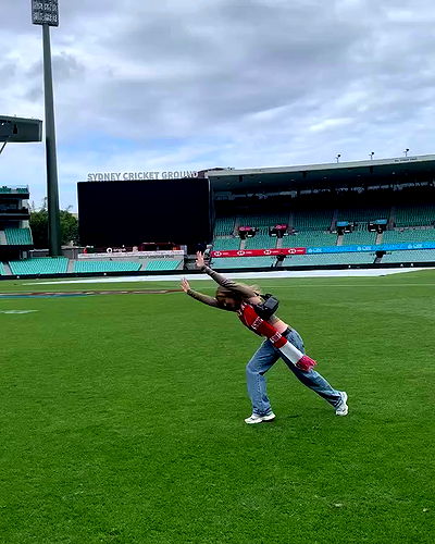 sydney_sweeney sydney_sweeney archive video