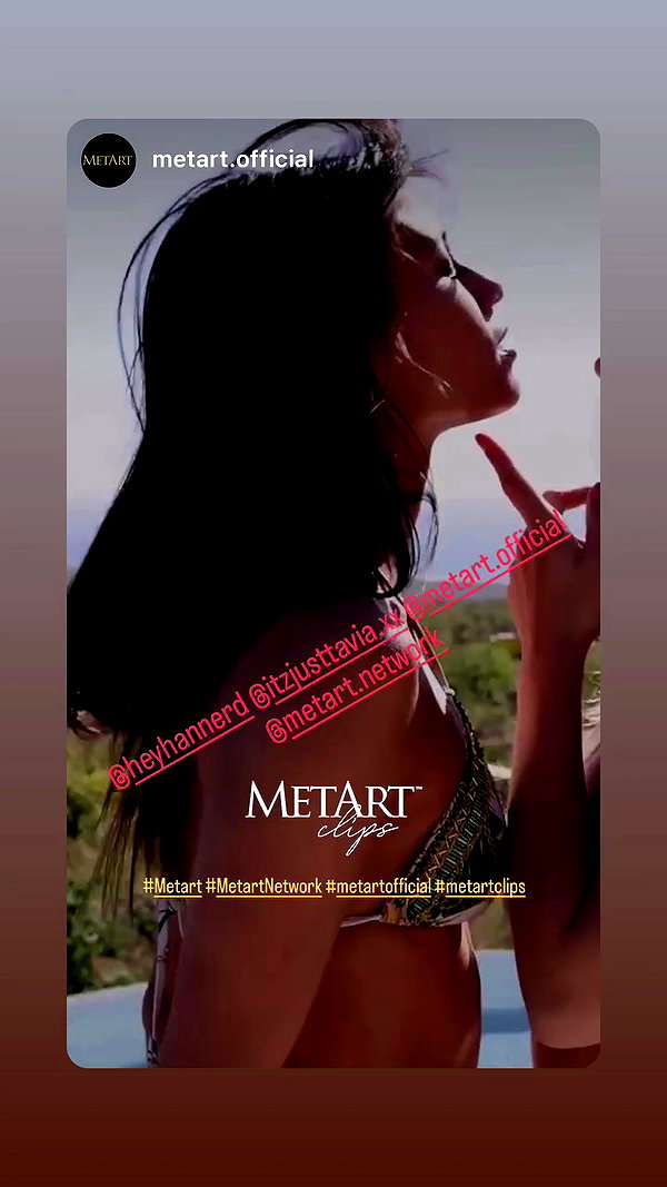 itzjusttavia.xx archive video preview