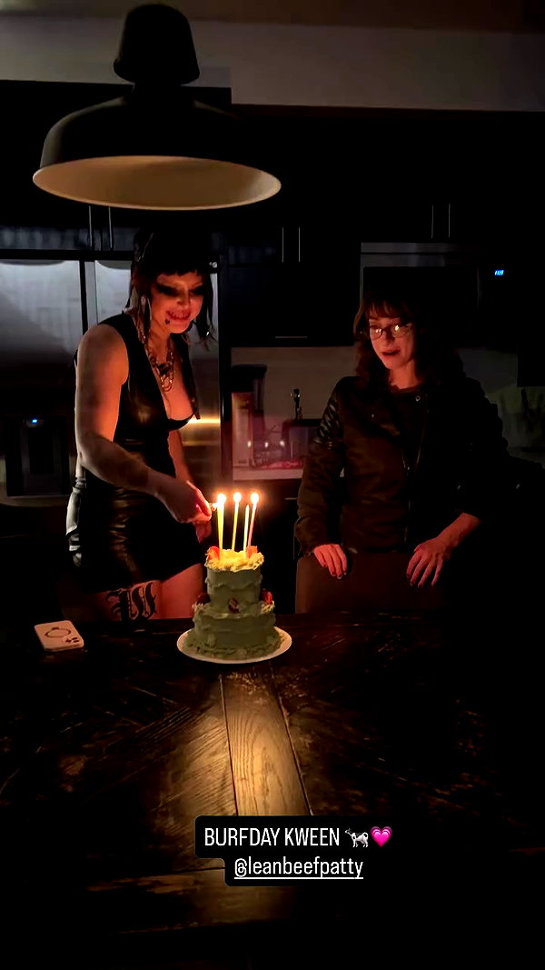 redroomromance archive video preview