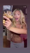 pradabarbi3 Altpins Profile Picture