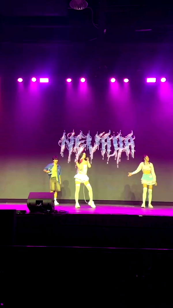 nevaaadaa archive video preview