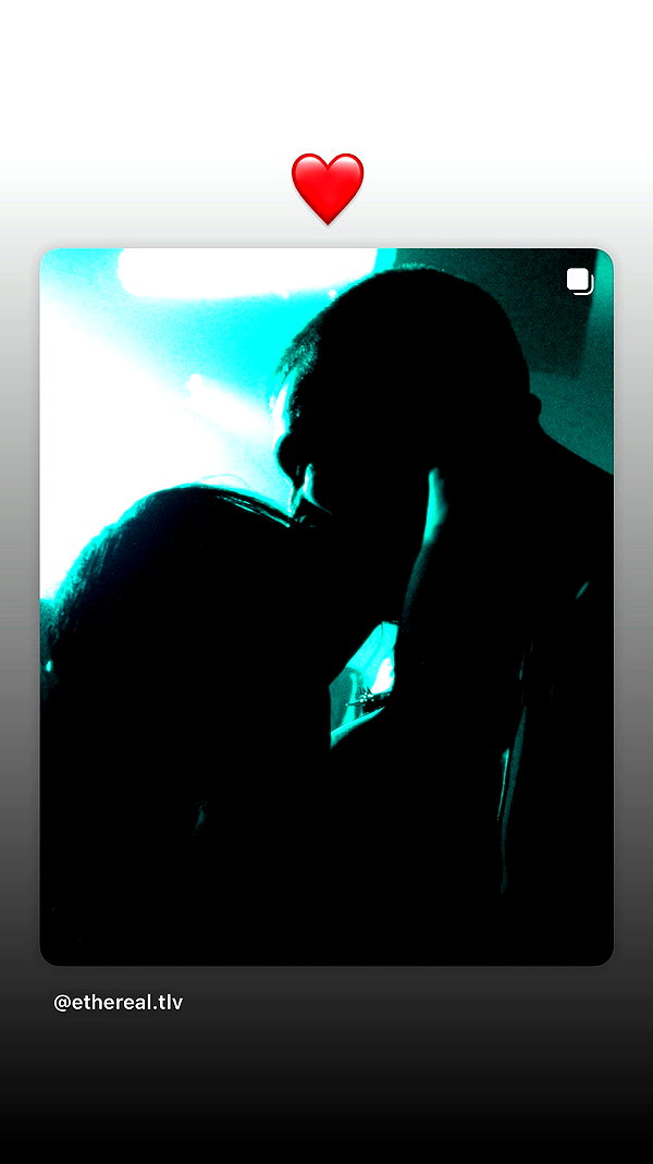 vladi_peacenlove archive video preview