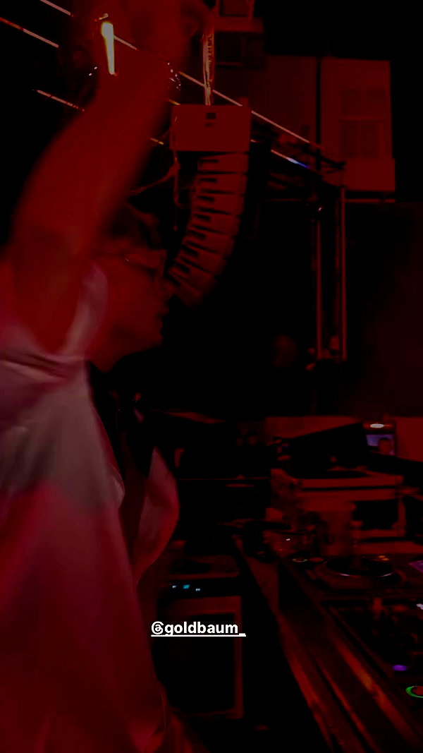 gaya__twizer archive video preview