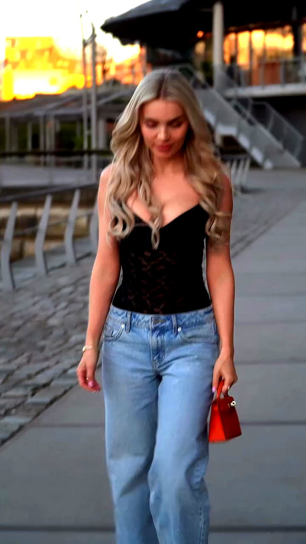 realxalexis archive video preview