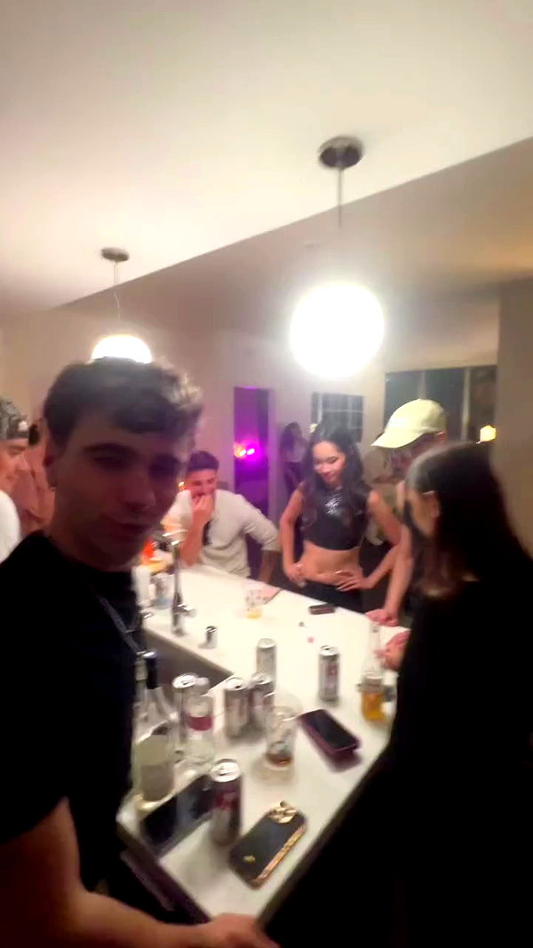 xairinsx archive video preview