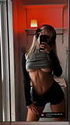 elena_blur Altpins Profile Picture