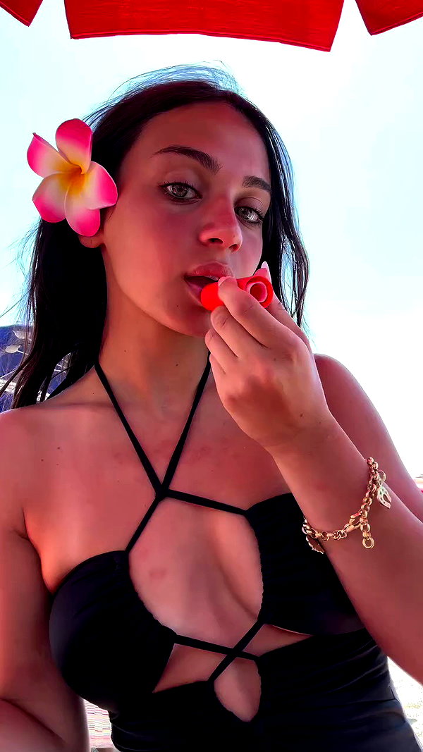 carla.famulari archive video preview