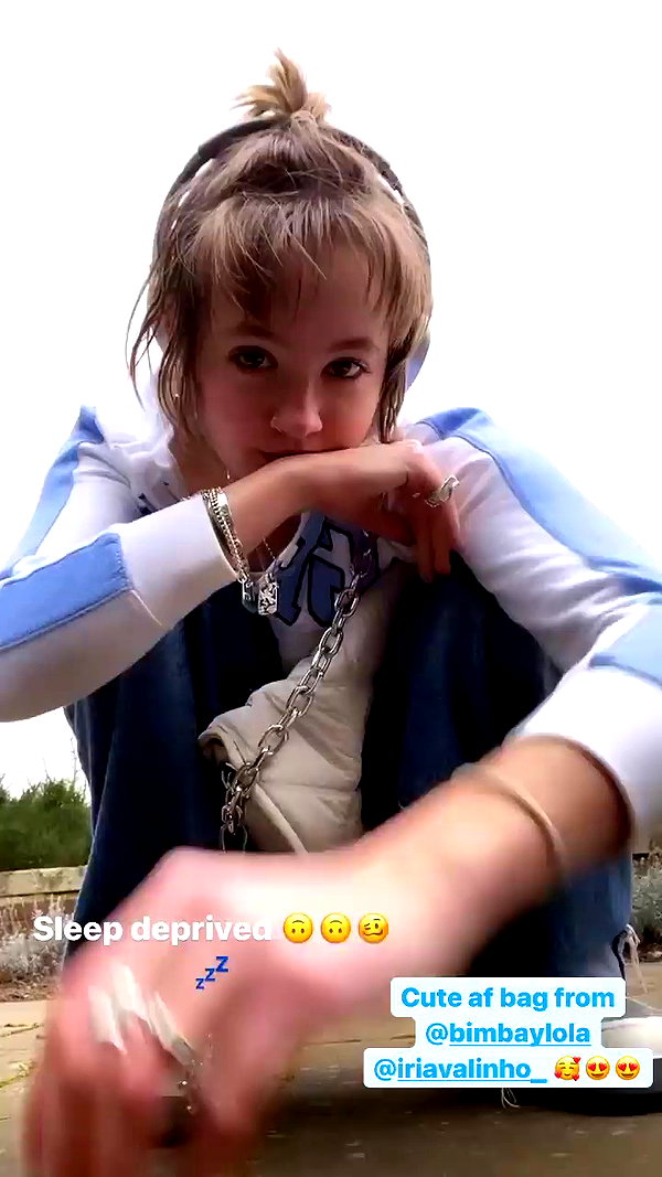 _femalien archive video preview
