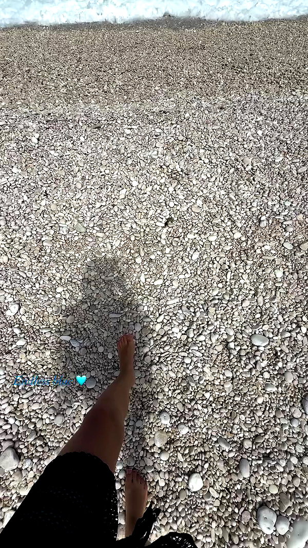 eve_babatsikou archive video preview