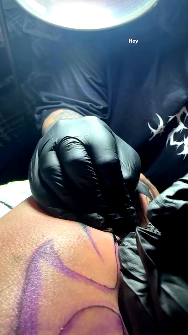 bitch_tattooist_17 archive video preview
