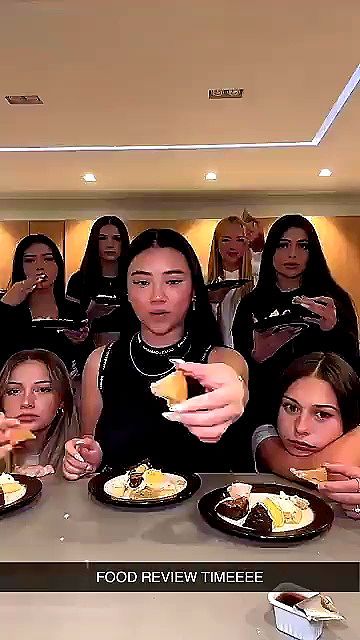 sophieraiin sophieraiin archive video