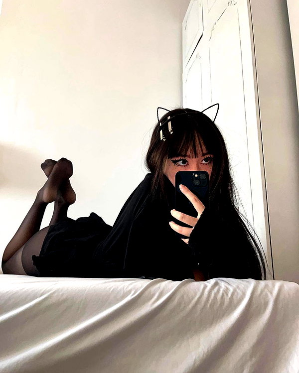 cyberkitty_____ instagram image archive image