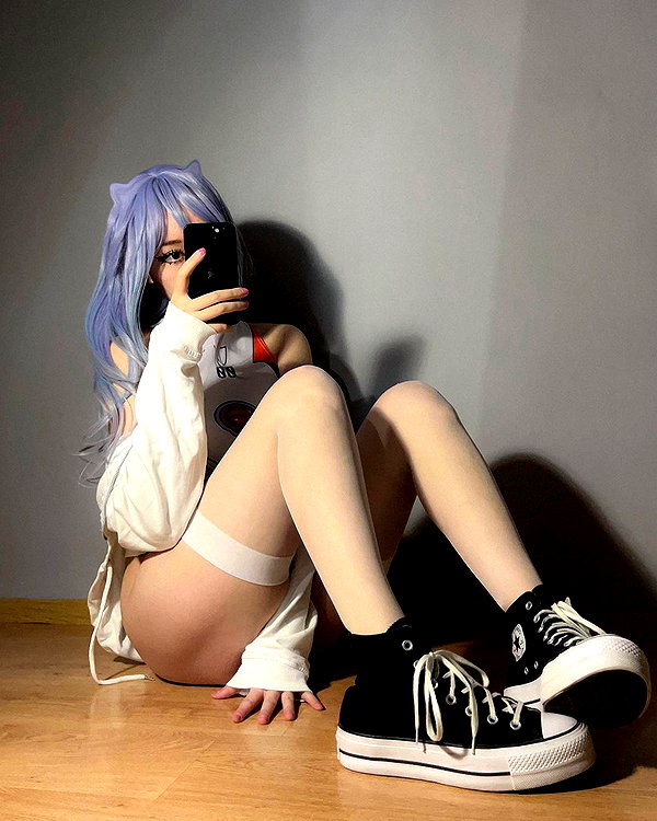 cyberkitty_____ instagram image archive image