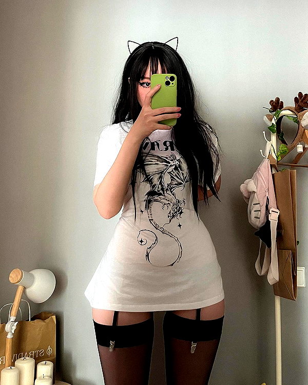 cyberkitty_____ instagram image archive image