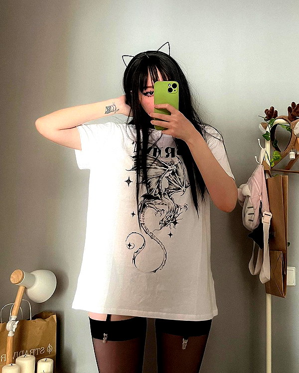 cyberkitty_____ instagram image archive image
