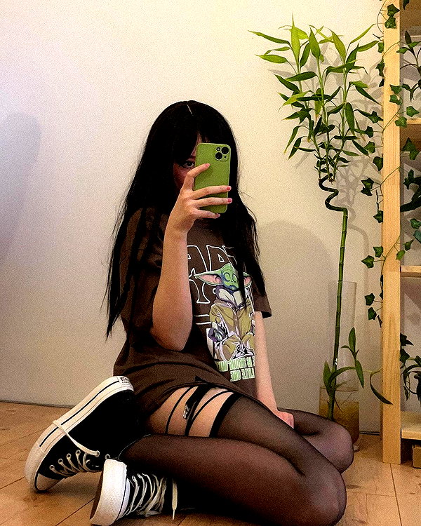 cyberkitty_____ instagram image archive image