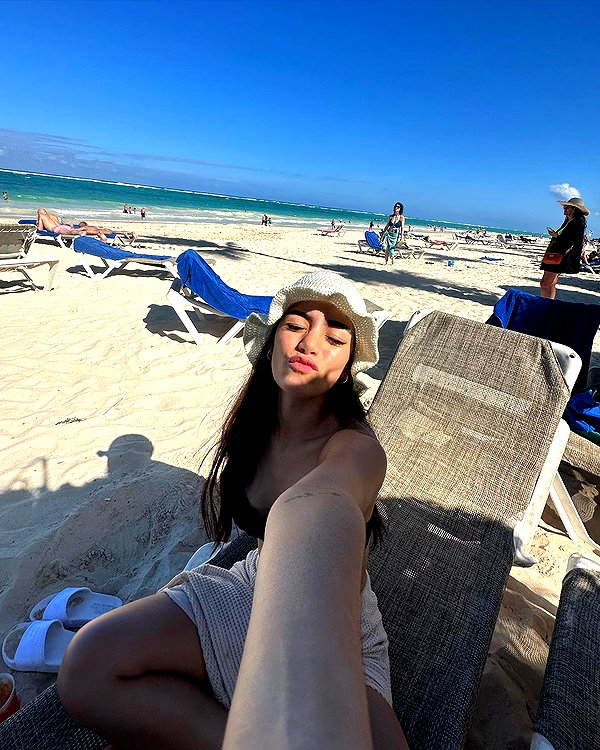 dianavgalvis instagram image archive image
