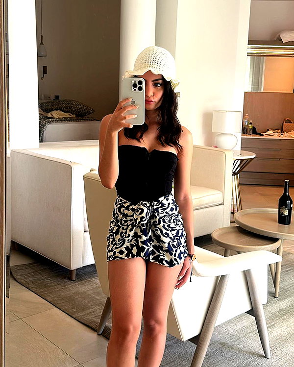 dianavgalvis instagram image archive image