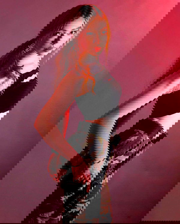 eveliniya eveliniya archive image