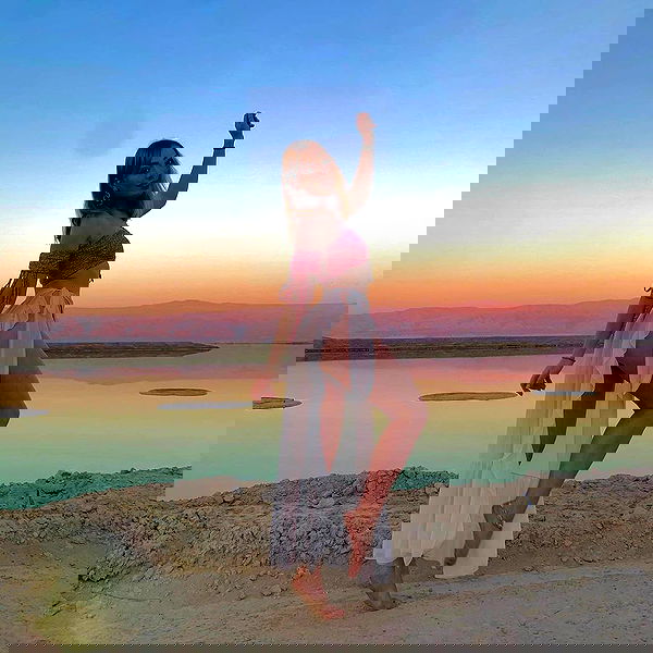 eveliniya eveliniya archive image