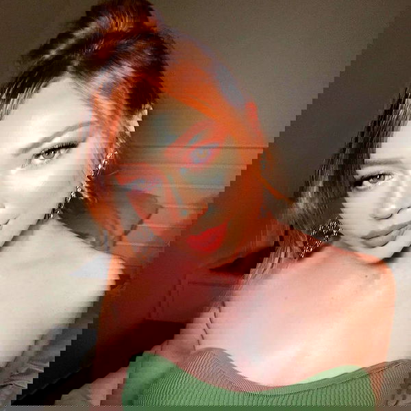 eveliniya eveliniya archive image