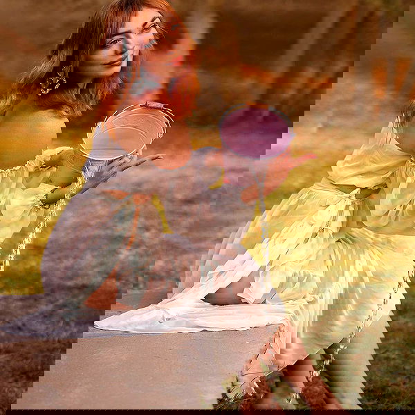 eveliniya eveliniya archive image