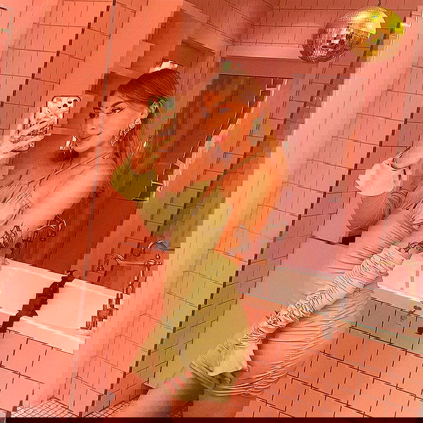 eveliniya eveliniya archive image