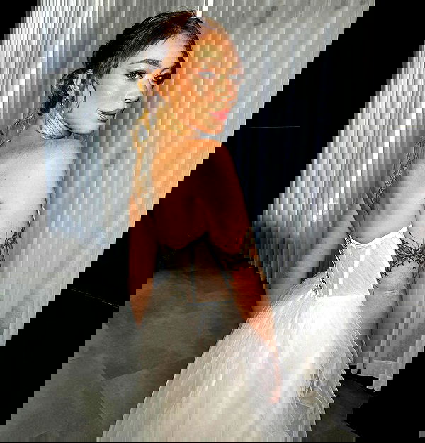 eveliniya eveliniya archive image