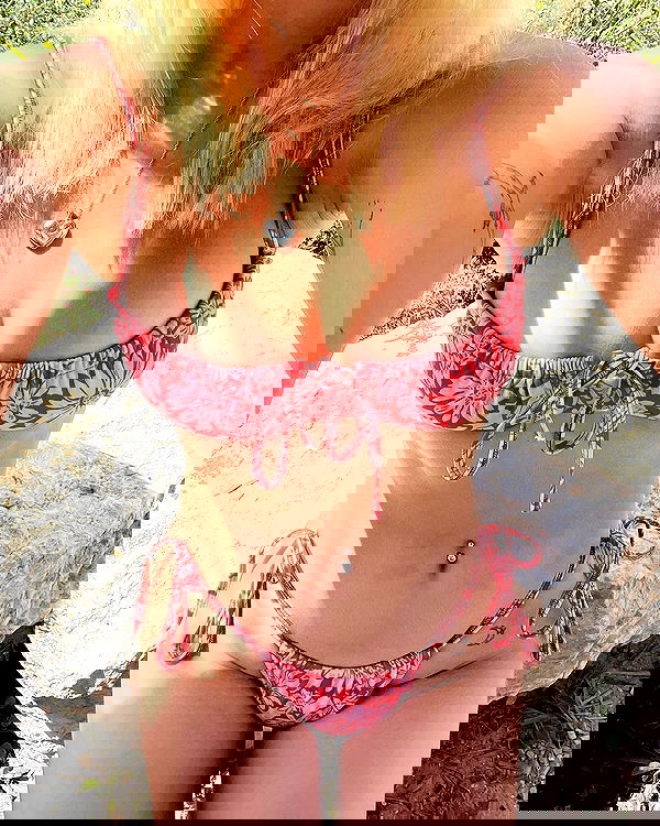 jaroslava_klavir jaroslava_klavir archive image