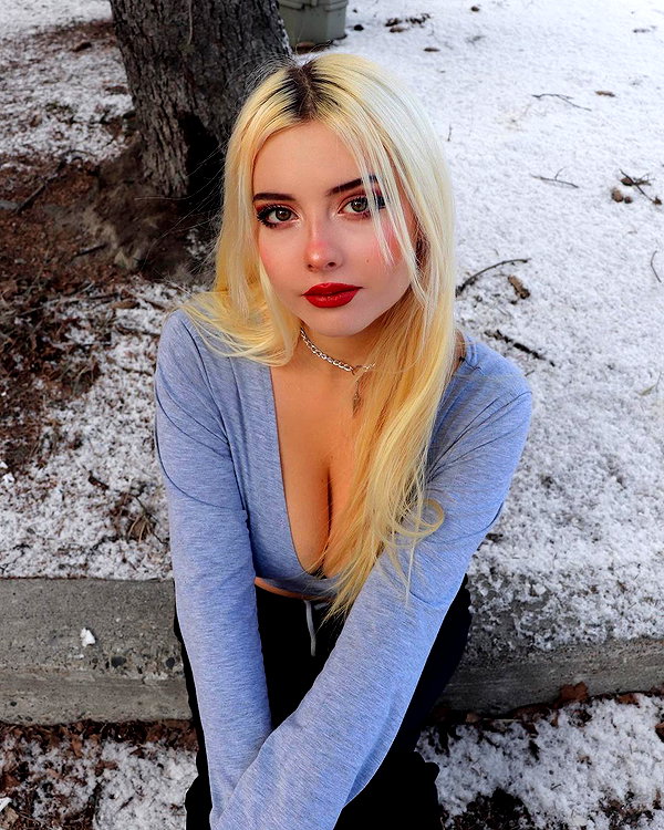juliaaburch instagram image archive image