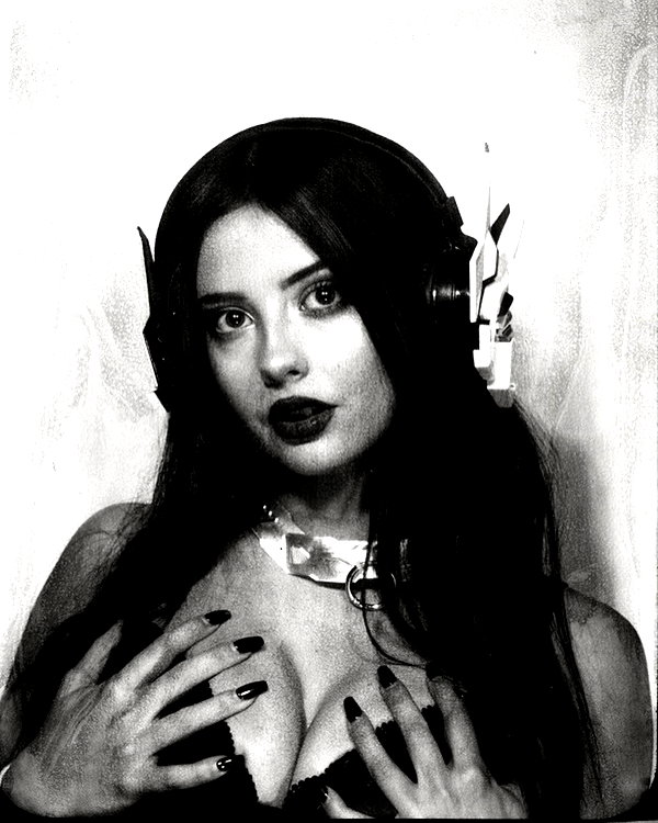 juliaaburch instagram image archive image