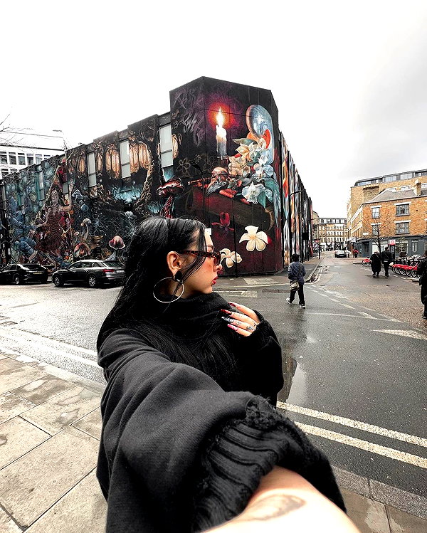 karin_orhov instagram image archive image