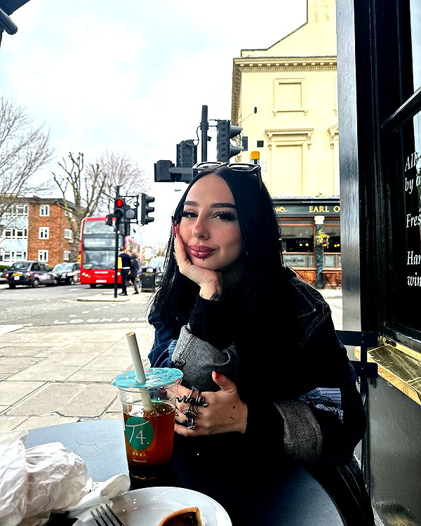 karin_orhov instagram image archive image