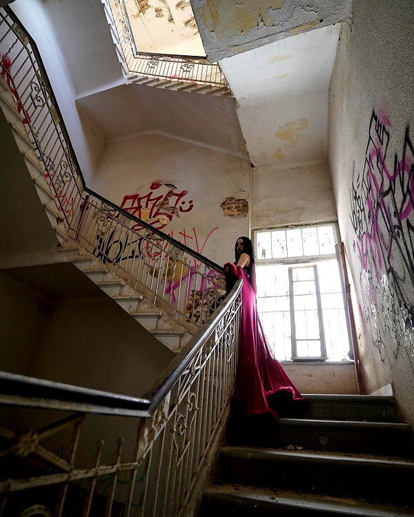 karin_orhov instagram image archive image