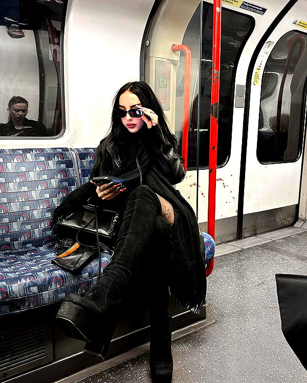 karin_orhov instagram image archive image